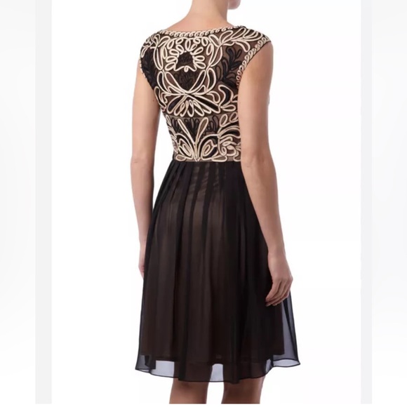 Sue Wong Demask Bateu Neckline Knee Length Black Cocktail Dress Sz 0 - Picture 2 of 10